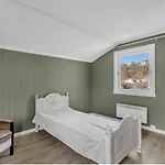 Arendalsuka - Fin Enebolig, Sentralt Og Sjonaert,gratis Parkering 4 Rom 3 Bad 2 Stuer Appartamento